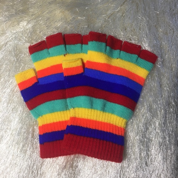 NWOT Rainbow 🌈 Soft Knitted Fingerless Glo… - Picture 4 of 8